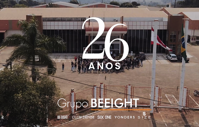 26 ANOS GRUPO BEEIGHT